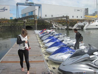 rampe-flottante-jet-ski-ponton-belrive-9.jpg