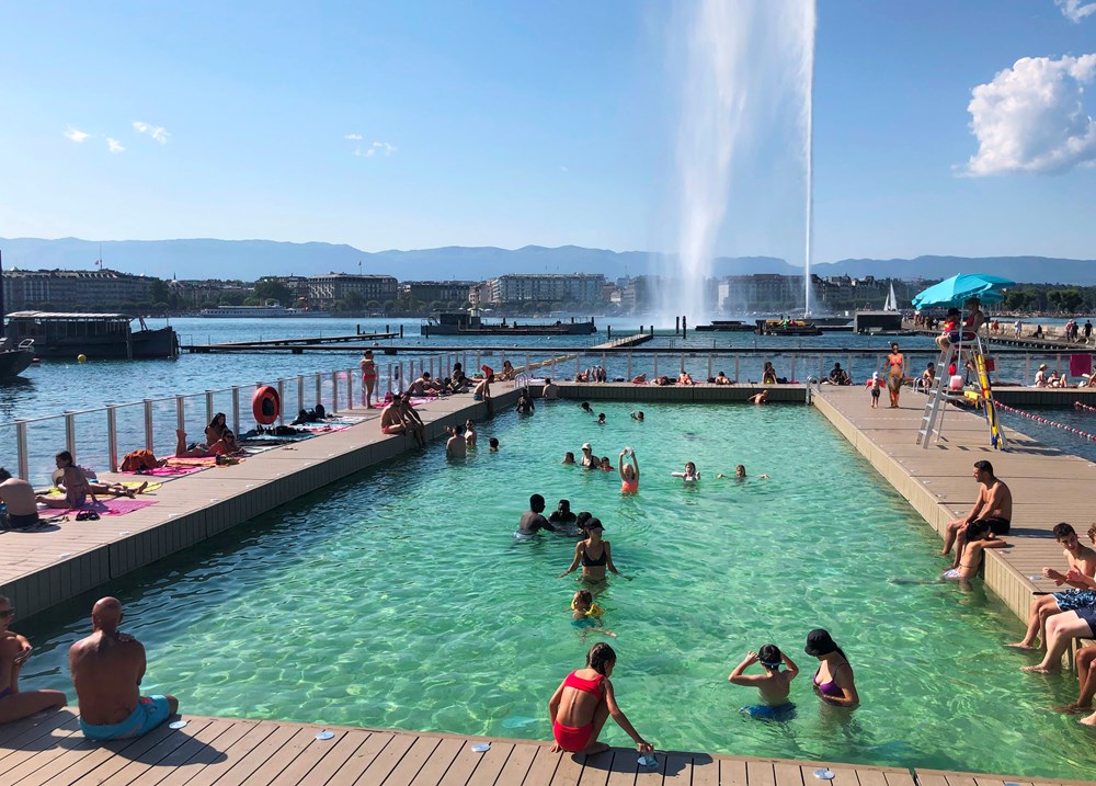 Baignade du Jet d'eau - Genève 09B