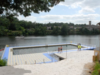 piscine-flottante-lot-baignade.jpg